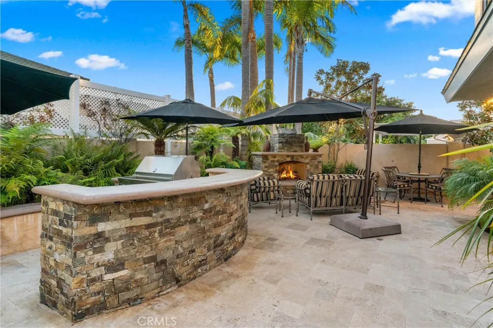 2065 Phalarope Court Costa Mesa, CA 92626