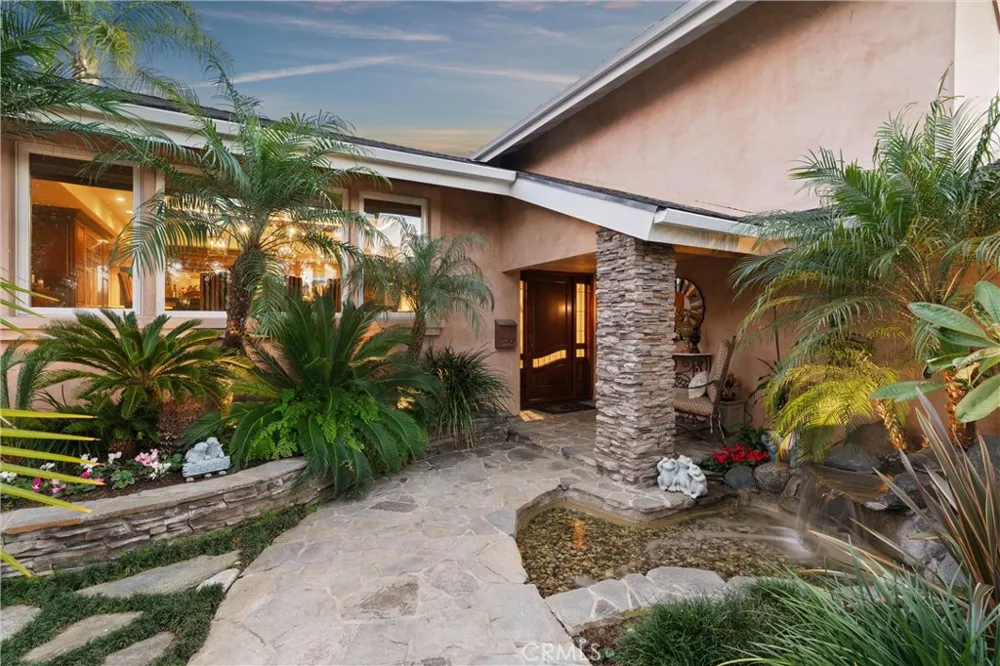 2065 Phalarope Court Costa Mesa, CA 92626