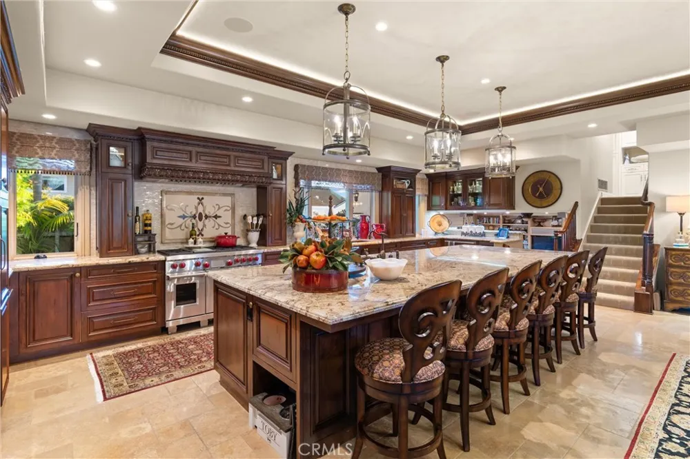 2065 Phalarope Court Costa Mesa, CA 92626