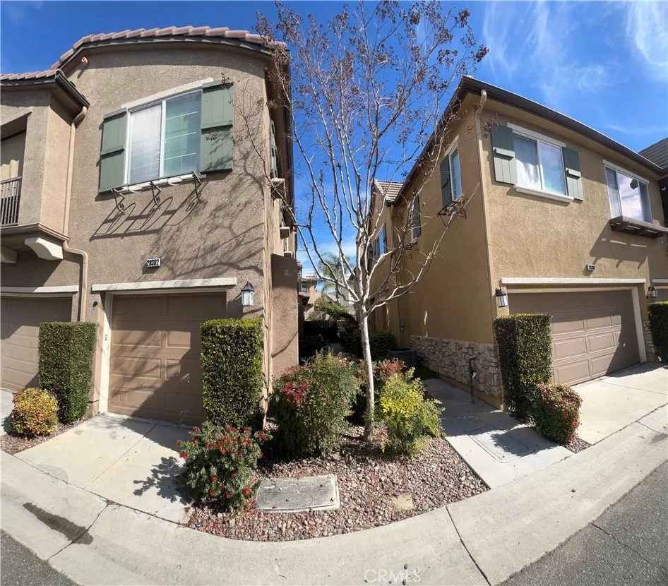 28382 Mirabelle Saugus, CA 91350