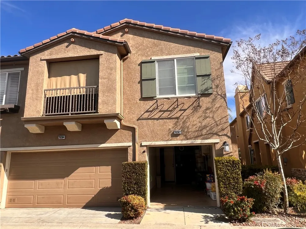 28382 Mirabelle Saugus, CA 91350