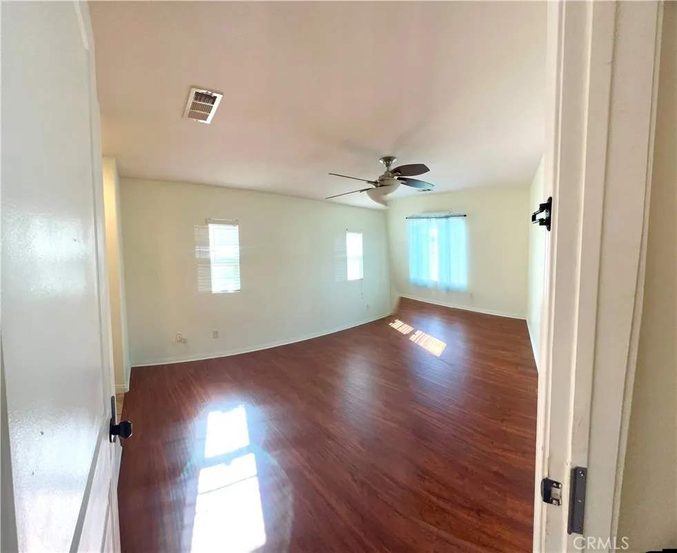 28382 Mirabelle Saugus, CA 91350