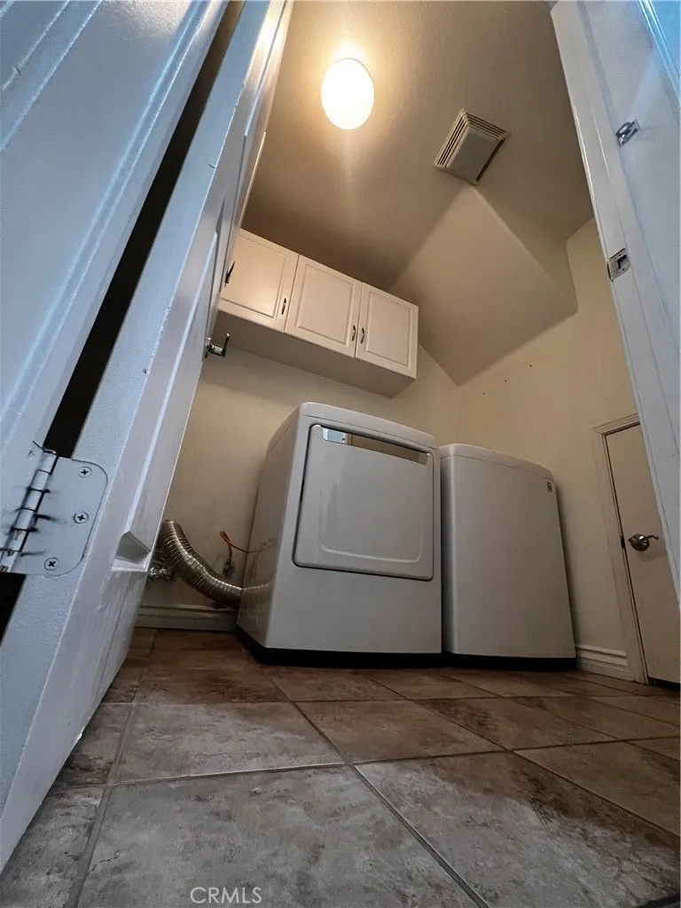 28382 Mirabelle Saugus, CA 91350