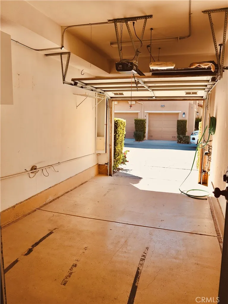 28382 Mirabelle Saugus, CA 91350