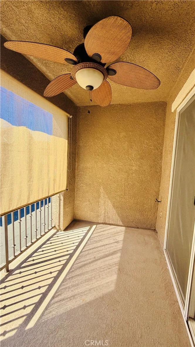 28382 Mirabelle Saugus, CA 91350
