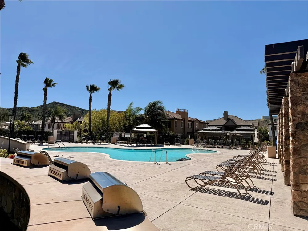 28382 Mirabelle Saugus, CA 91350