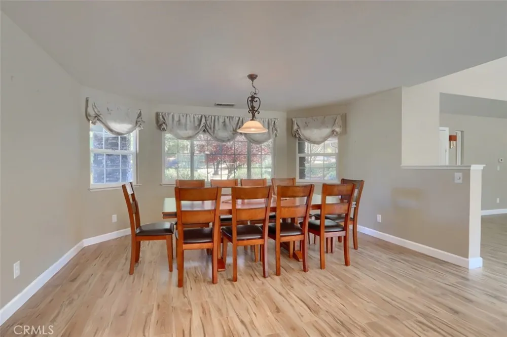 38788 Goldenrod Lane Oakhurst, CA 93644