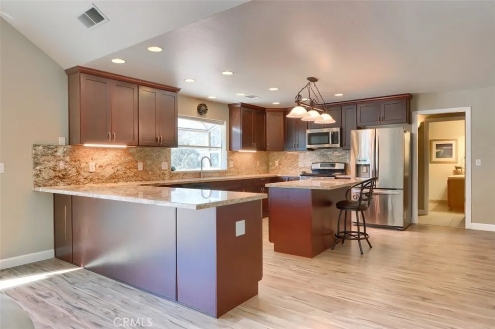 38788 Goldenrod Lane Oakhurst, CA 93644