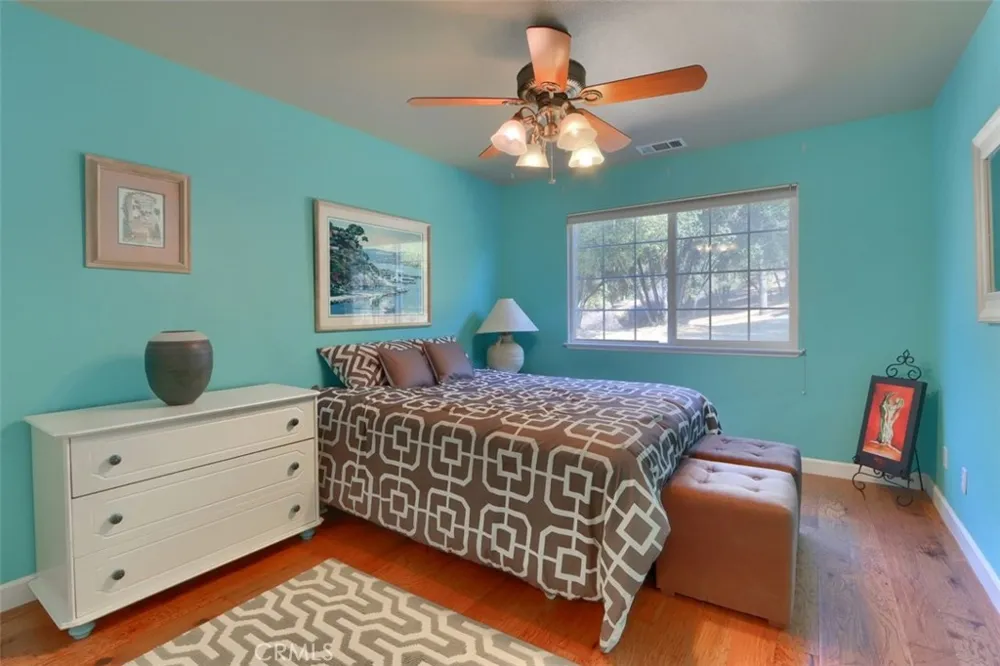 38788 Goldenrod Lane Oakhurst, CA 93644