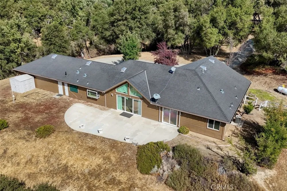 38788 Goldenrod Lane Oakhurst, CA 93644