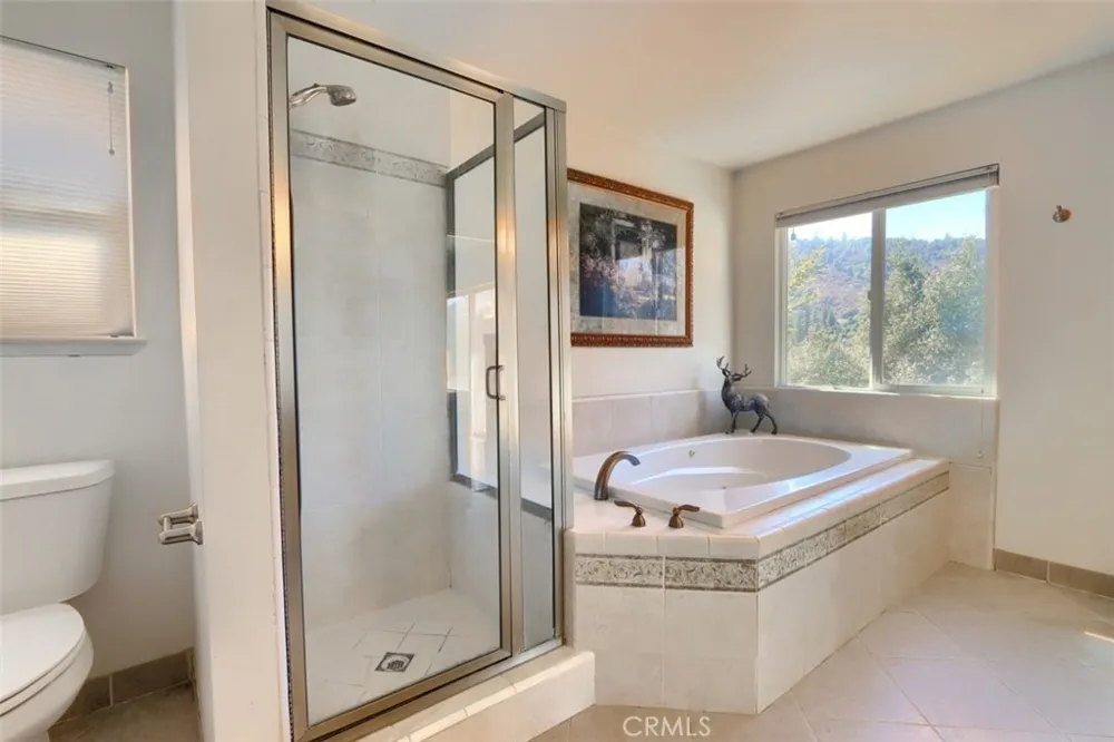 38788 Goldenrod Lane Oakhurst, CA 93644