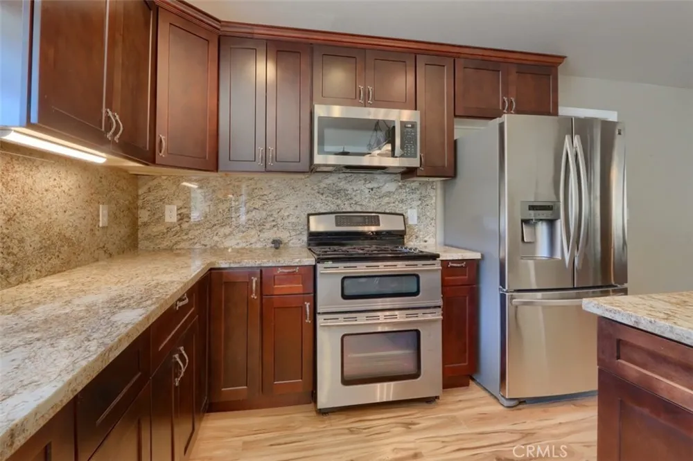 38788 Goldenrod Lane Oakhurst, CA 93644