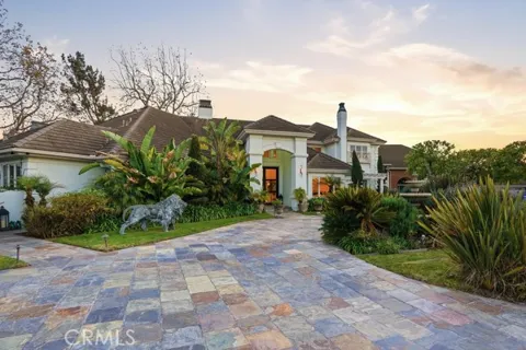 4379 Foxburrow Court