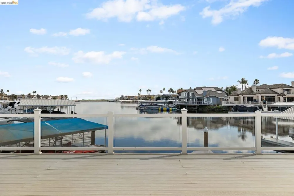 1147 Willow Lake Rd Discovery Bay, CA 94505