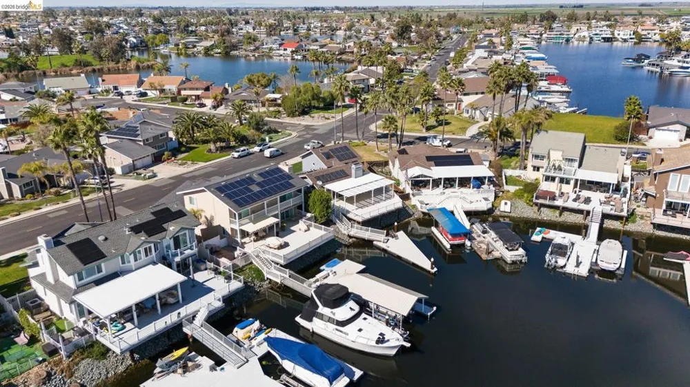 1147 Willow Lake Rd Discovery Bay, CA 94505