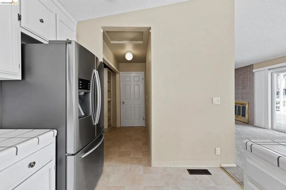1147 Willow Lake Rd Discovery Bay, CA 94505