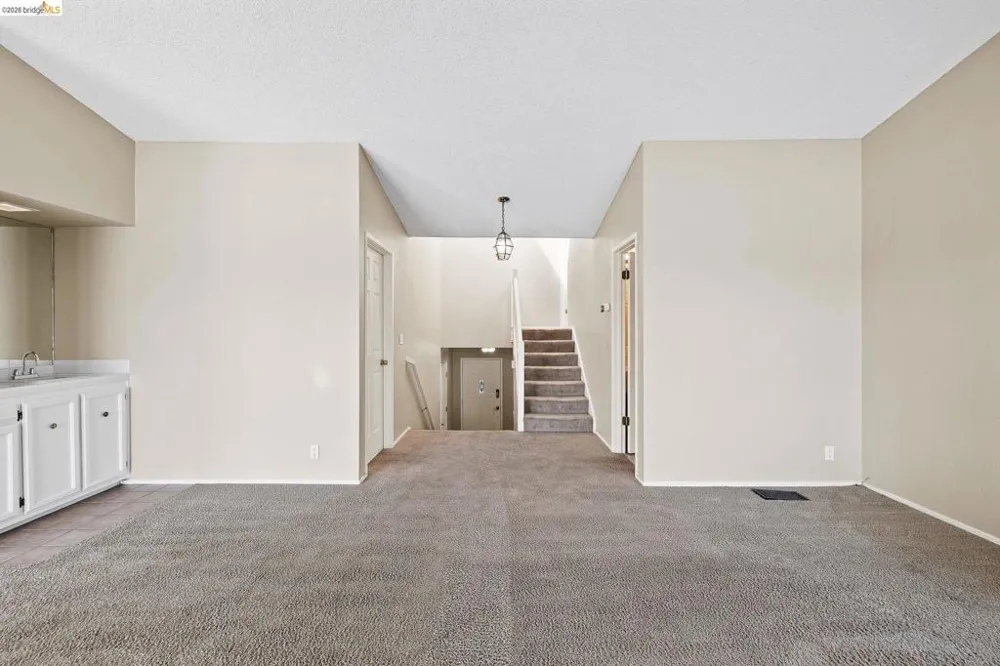 1147 Willow Lake Rd Discovery Bay, CA 94505