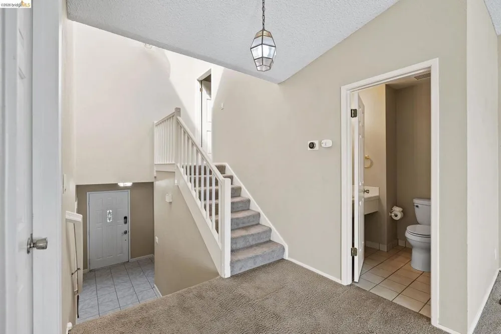 1147 Willow Lake Rd Discovery Bay, CA 94505