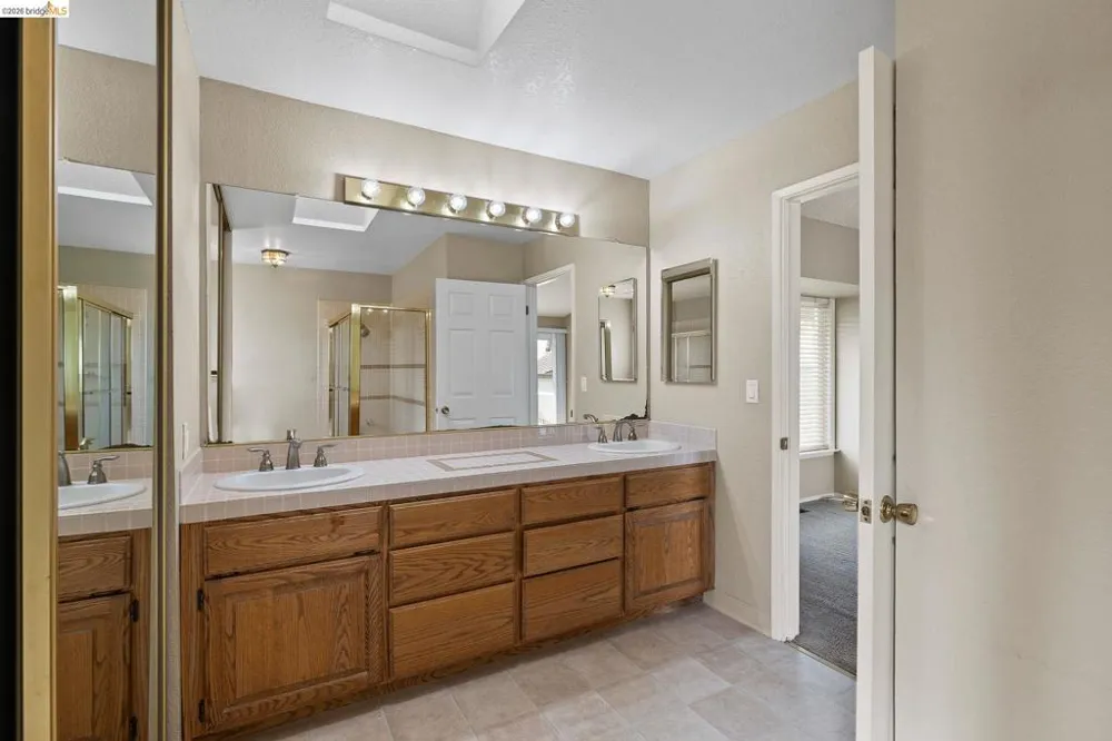 1147 Willow Lake Rd Discovery Bay, CA 94505