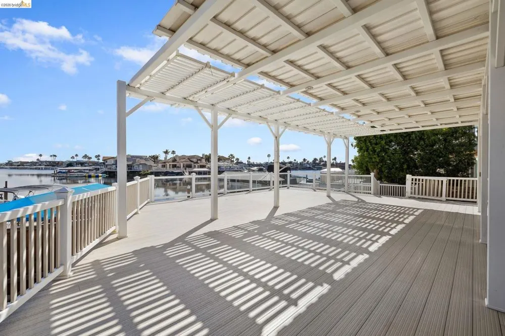 1147 Willow Lake Rd Discovery Bay, CA 94505