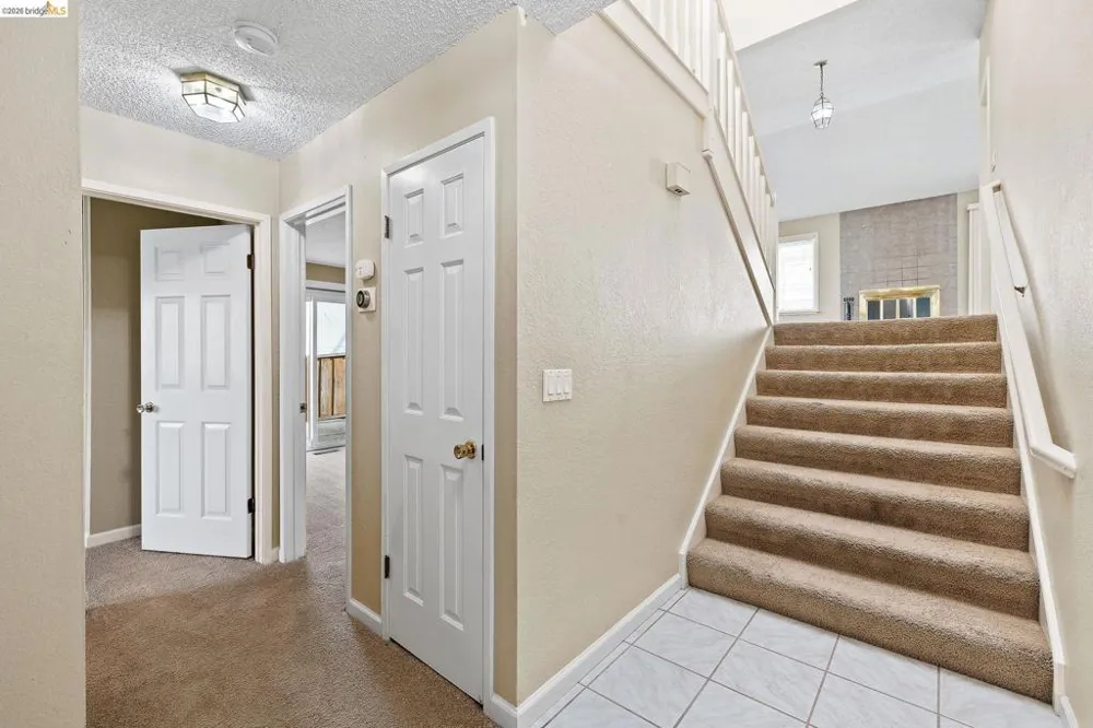 1147 Willow Lake Rd Discovery Bay, CA 94505