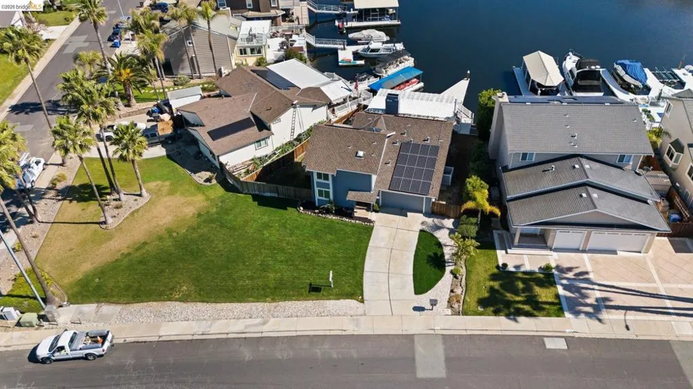 1147 Willow Lake Rd Discovery Bay, CA 94505