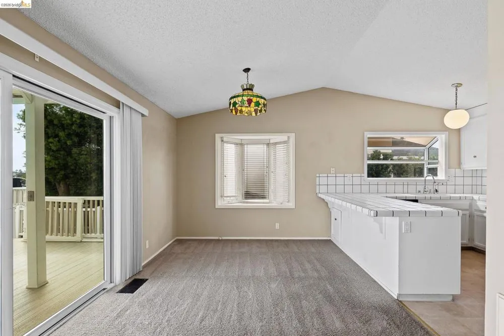 1147 Willow Lake Rd Discovery Bay, CA 94505