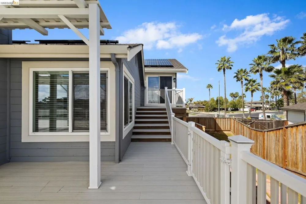 1147 Willow Lake Rd Discovery Bay, CA 94505