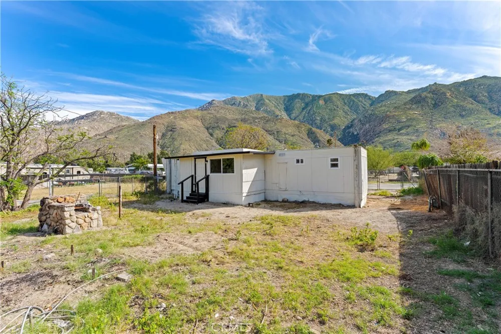 52066 Date Cabazon, CA 92230