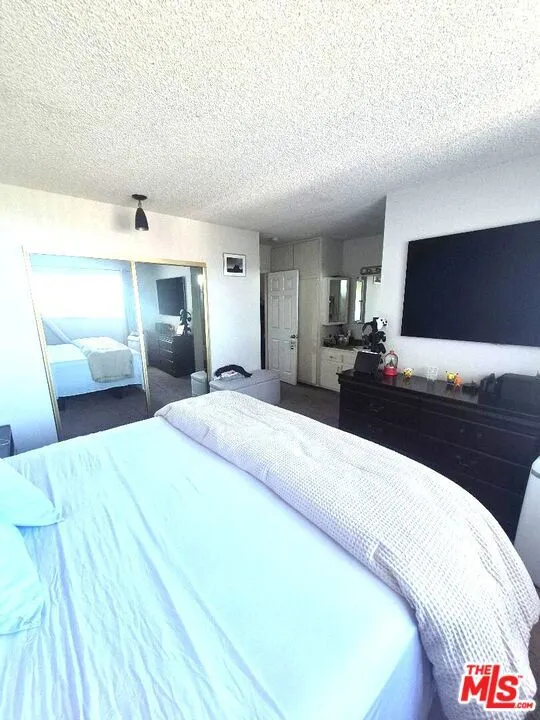 2501 W Redondo Beach Boulevard #324 Gardena, CA 90249