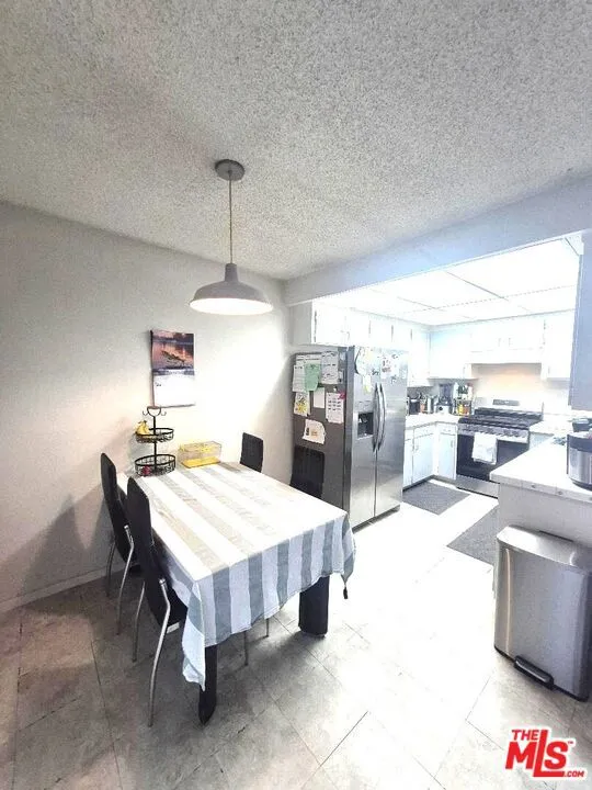 2501 W Redondo Beach Boulevard #324 Gardena, CA 90249