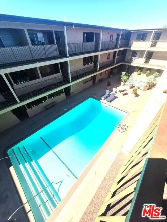 2501 W Redondo Beach Boulevard #324 Gardena, CA 90249