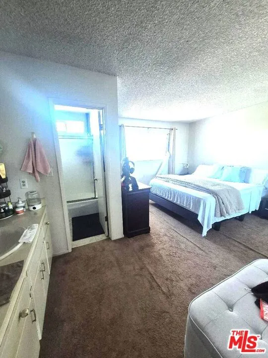 2501 W Redondo Beach Boulevard #324 Gardena, CA 90249