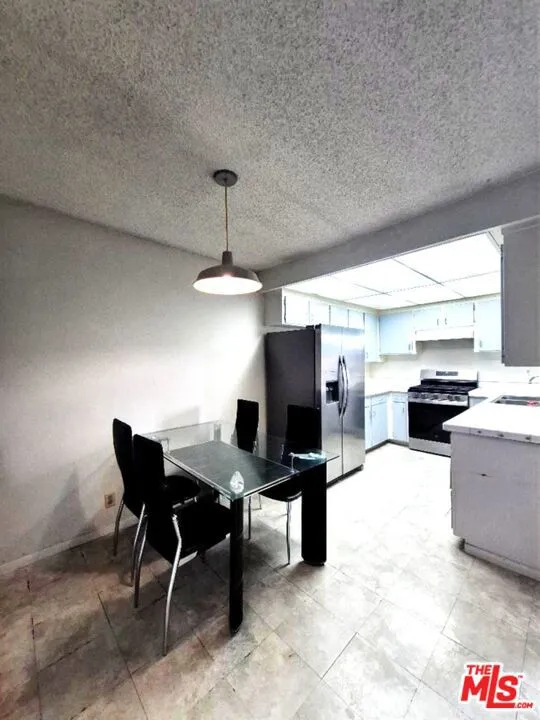 2501 W Redondo Beach Boulevard #324 Gardena, CA 90249
