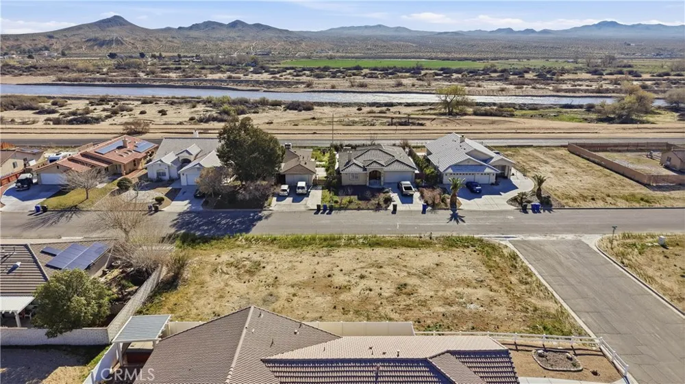 14802 Shenandoah Helendale, CA 92342