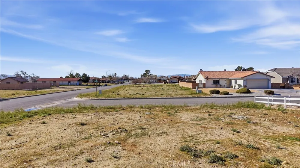 14802 Shenandoah Helendale, CA 92342