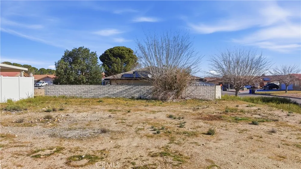 14802 Shenandoah Helendale, CA 92342