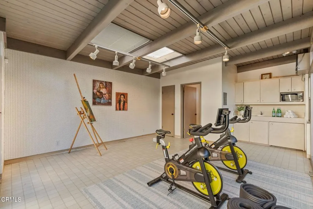 203 Oaklawn Avenue South Pasadena, CA 91030
