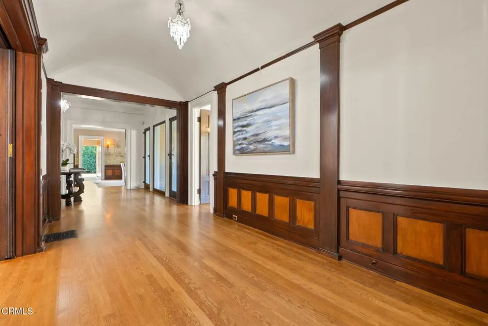 203 Oaklawn Avenue South Pasadena, CA 91030