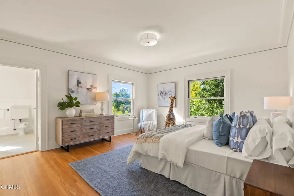 203 Oaklawn Avenue South Pasadena, CA 91030