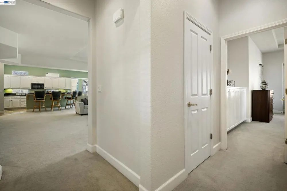 8 Rock Ridge Ct Copperopolis, CA 95228