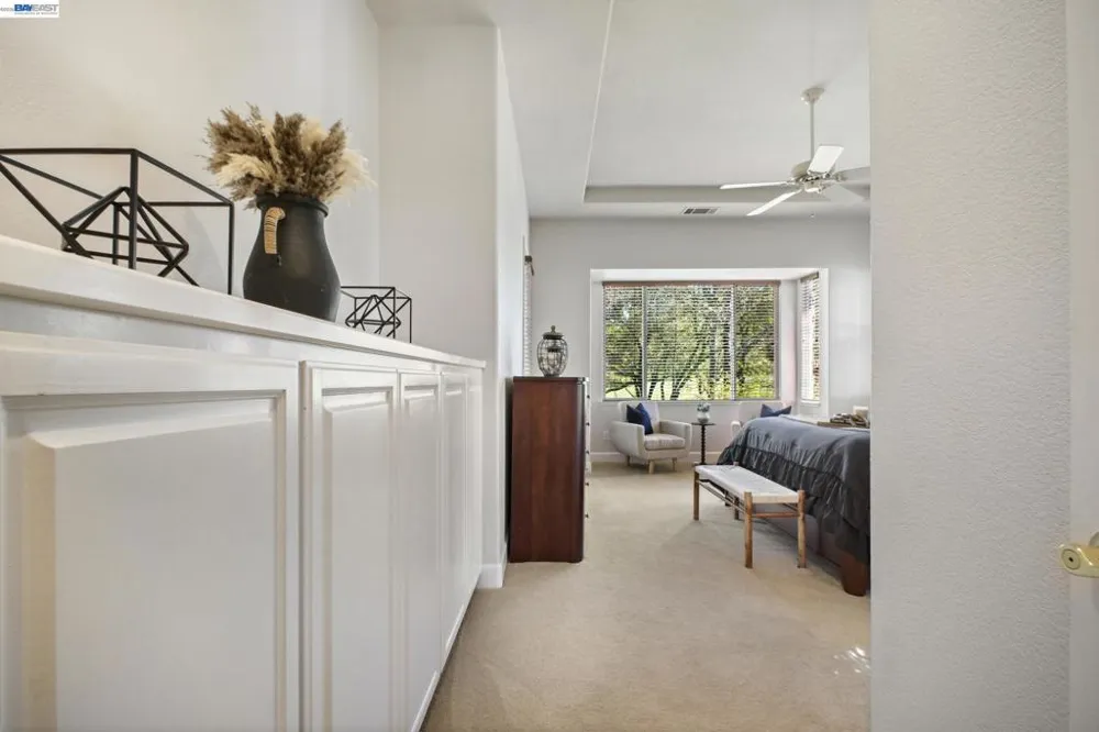 8 Rock Ridge Ct Copperopolis, CA 95228