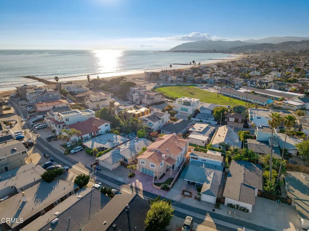 1257 Devon Lane Ventura, CA 93001