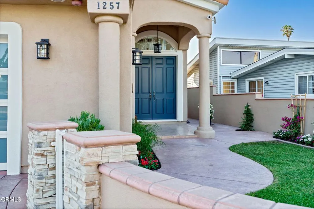1257 Devon Lane Ventura, CA 93001