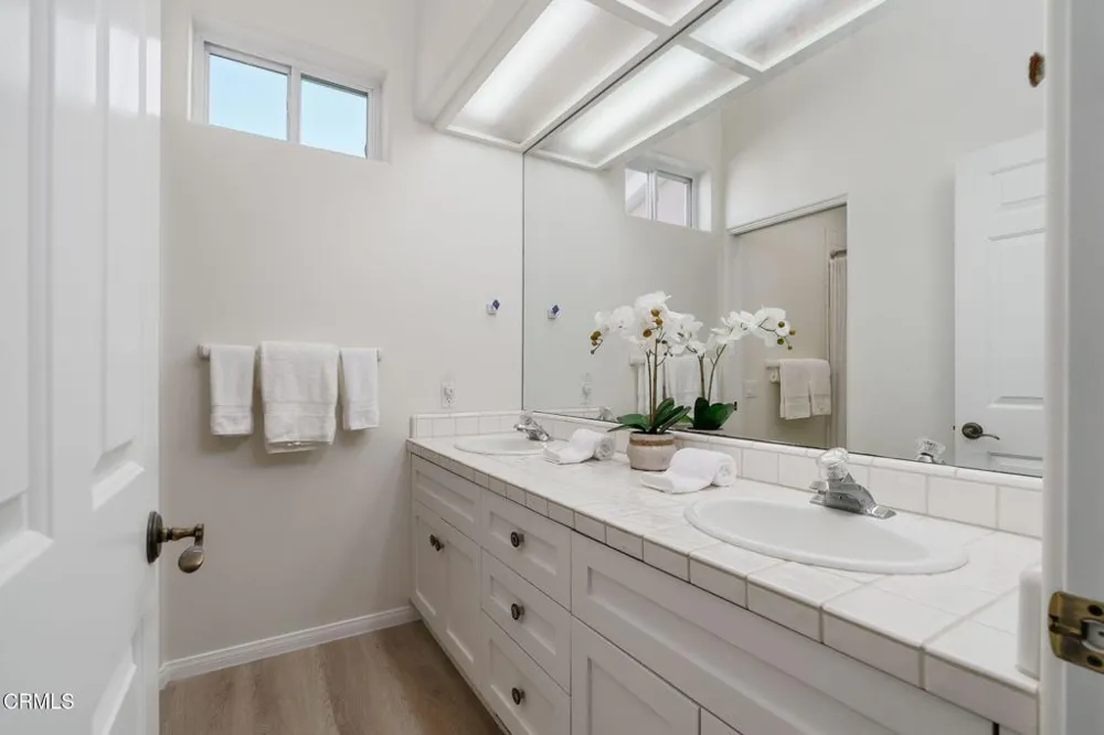 1257 Devon Lane Ventura, CA 93001