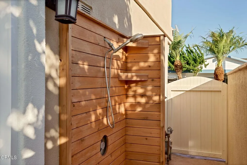 1257 Devon Lane Ventura, CA 93001