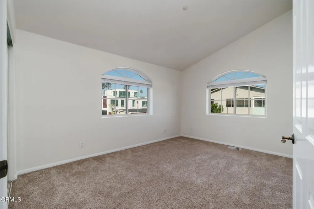 1257 Devon Lane Ventura, CA 93001