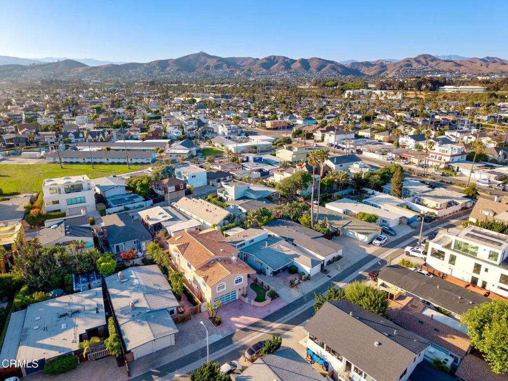 1257 Devon Lane Ventura, CA 93001