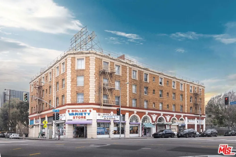 2629 W 8th Street #C (320) Los Angeles, CA 90057