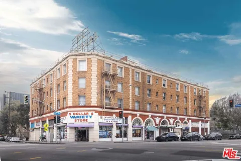 2629 W 8th Street #C (320)